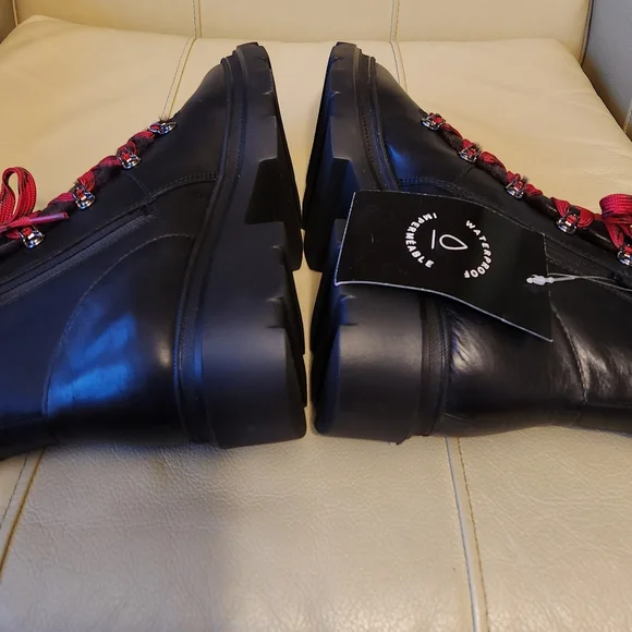 Naturalizer Julian Waterproof/Chillproof Boots - Black Leather Upper - Size 7.5 - Picture 3 of 7